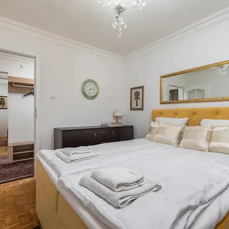 Chmielna 104 By Homeprime *